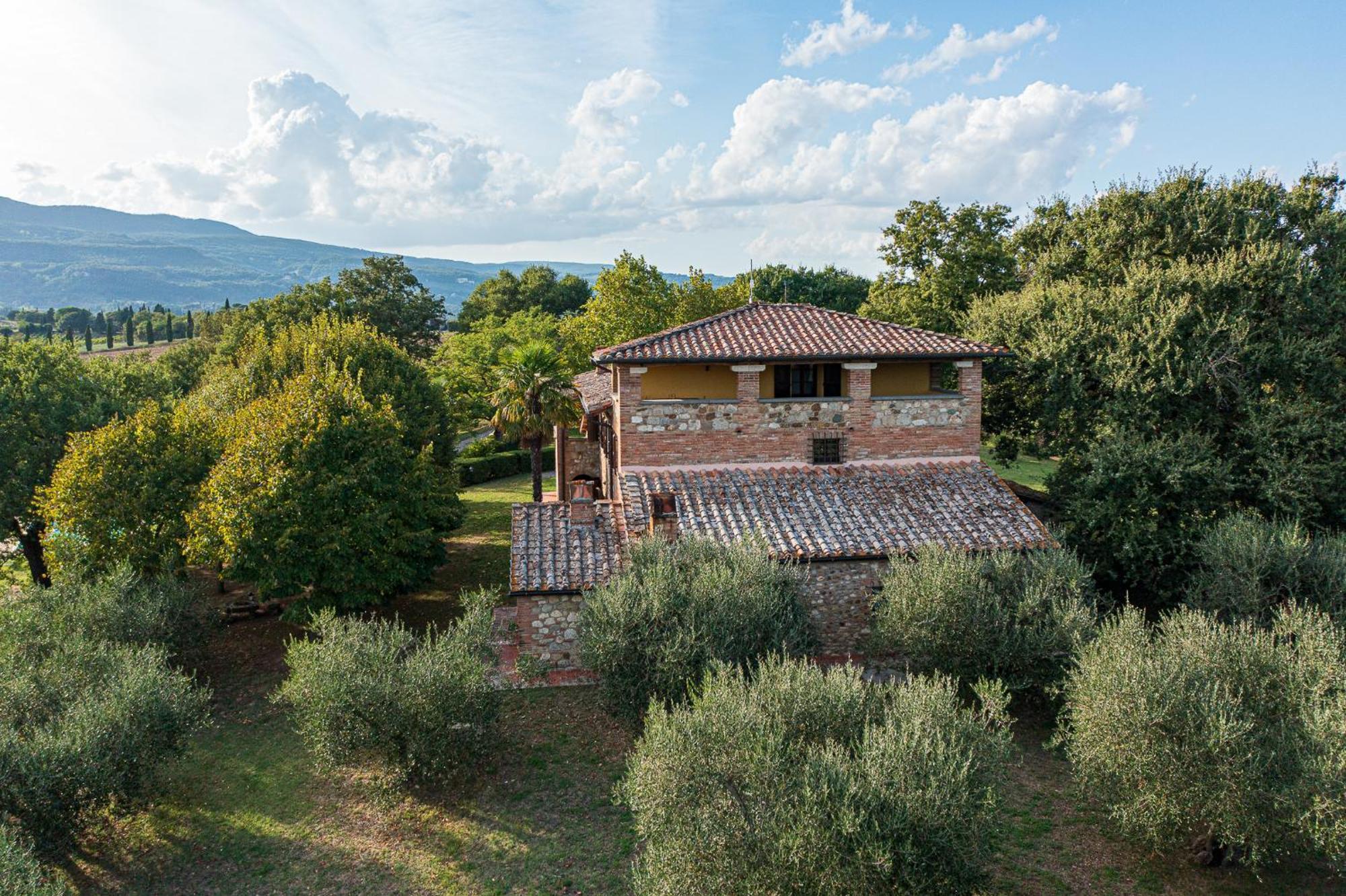 Villa Palazzo Bello Con Piscina E Ac - Cetona Exterior photo